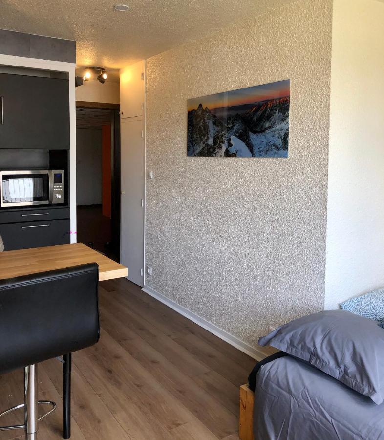 Studio lumineux neuf dans l'hyper centre avec vue Chamonix Extérieur photo