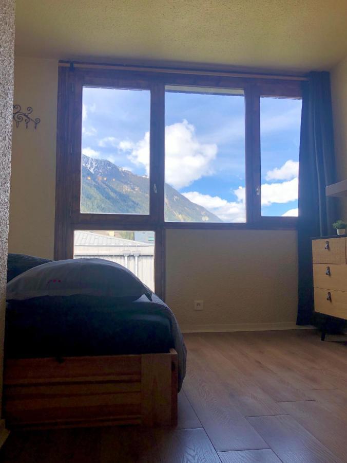 Studio lumineux neuf dans l'hyper centre avec vue Chamonix Extérieur photo