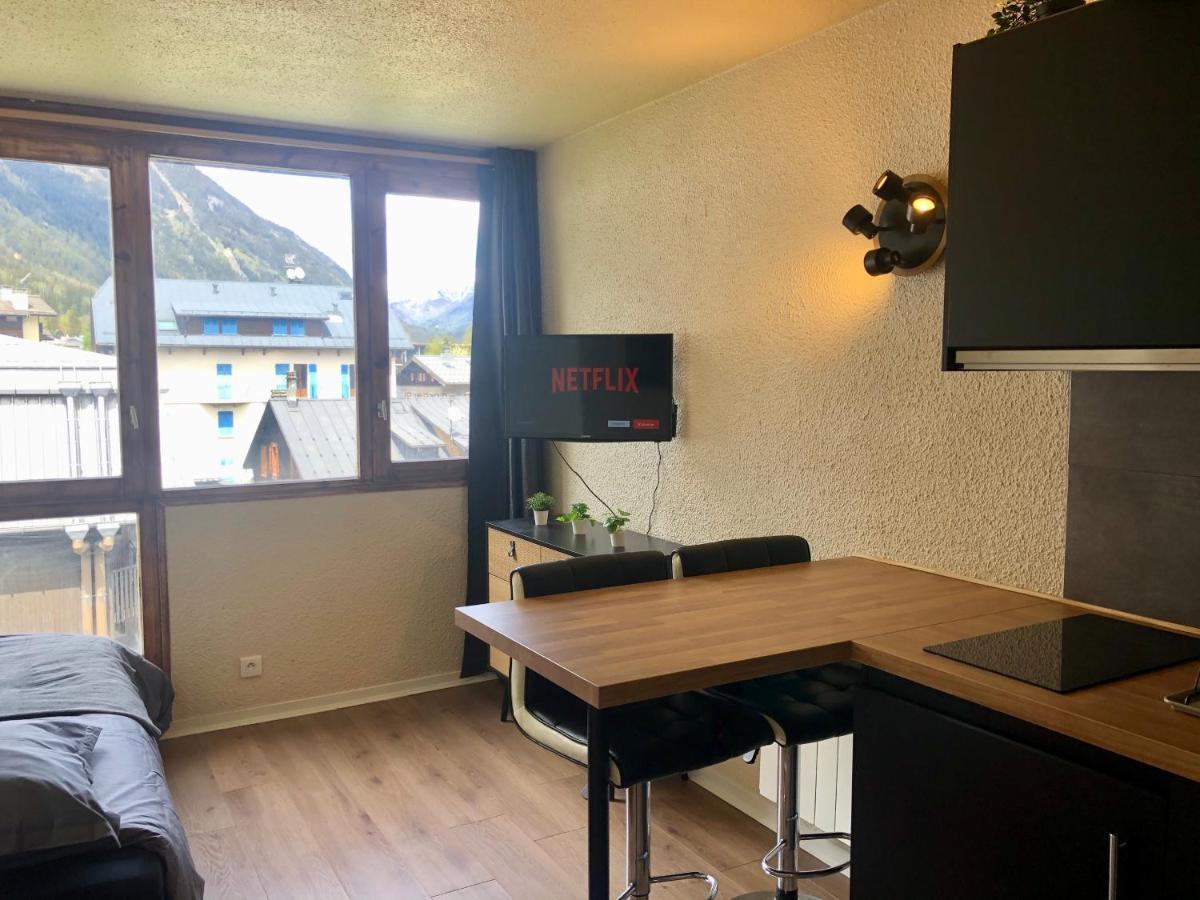 Studio lumineux neuf dans l'hyper centre avec vue Chamonix Extérieur photo