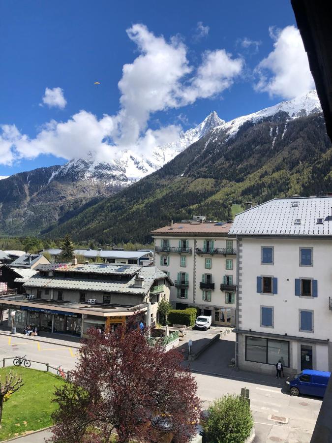 Studio lumineux neuf dans l'hyper centre avec vue Chamonix Extérieur photo